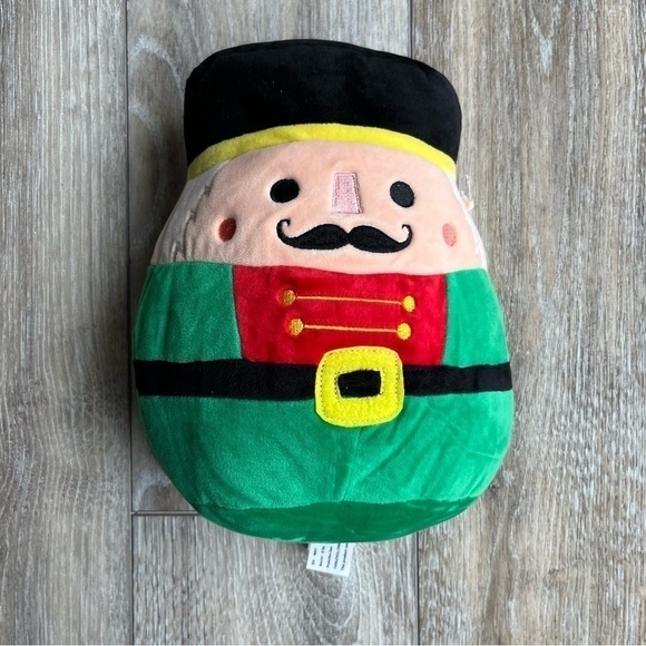 KellyToy Squishmallow Nutcracker 9” Plush Soldier Lorenzo Green Red Christmas - Picture 1 of 9